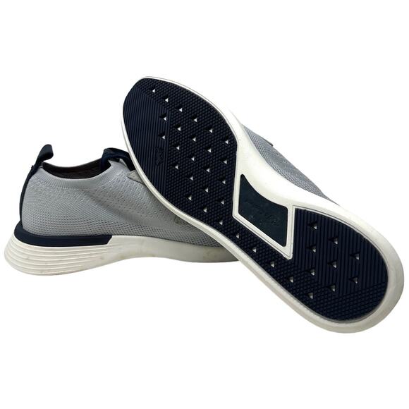 Wolf and Shepherd Men's SwiftKnit Lightweight Knit Mesh Shoes in Light Grey - Picture 2 of 7